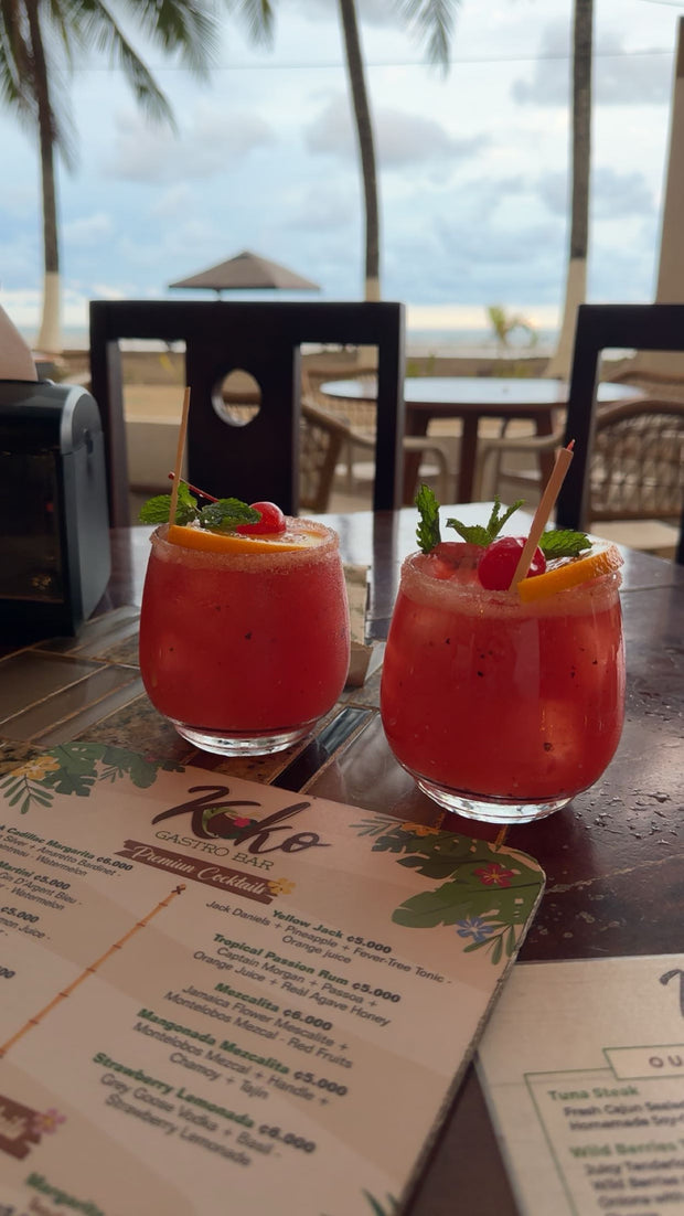 Fruity drinks at Koko restaurant Costa Rica