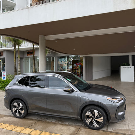 Airport Transfers: One Way to SJO from Jaco/Los Suenos/Playa Hermosa area