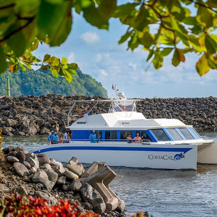 Costa Rica Catamaran to Tortuga Island